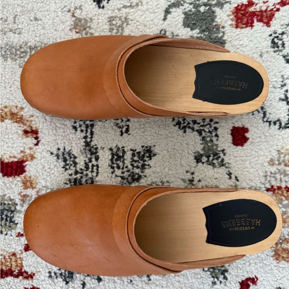 Swedish Hasbeens $85 Size 40